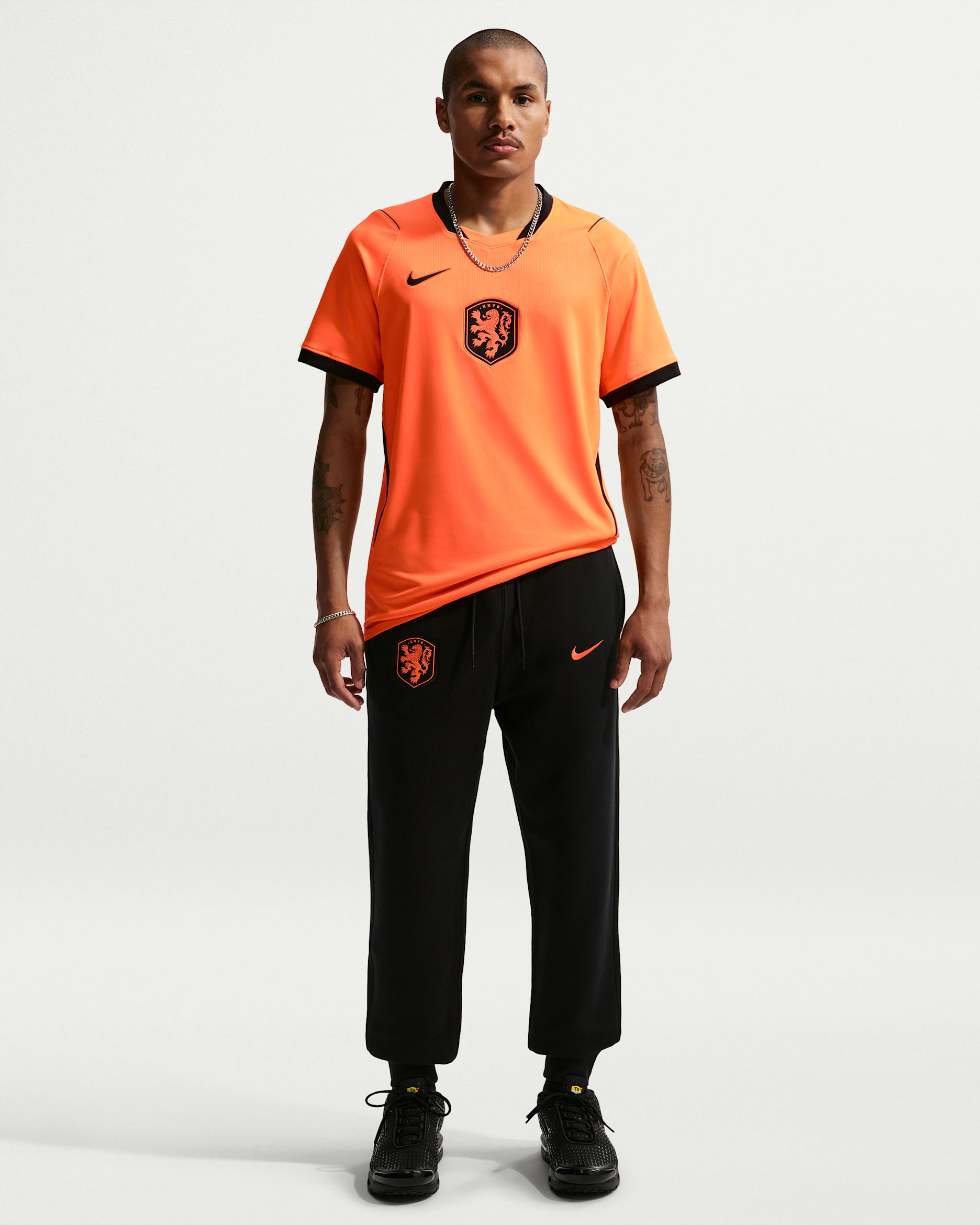 Netherlands Club Men's Nike Soccer Joggers. Nike.com